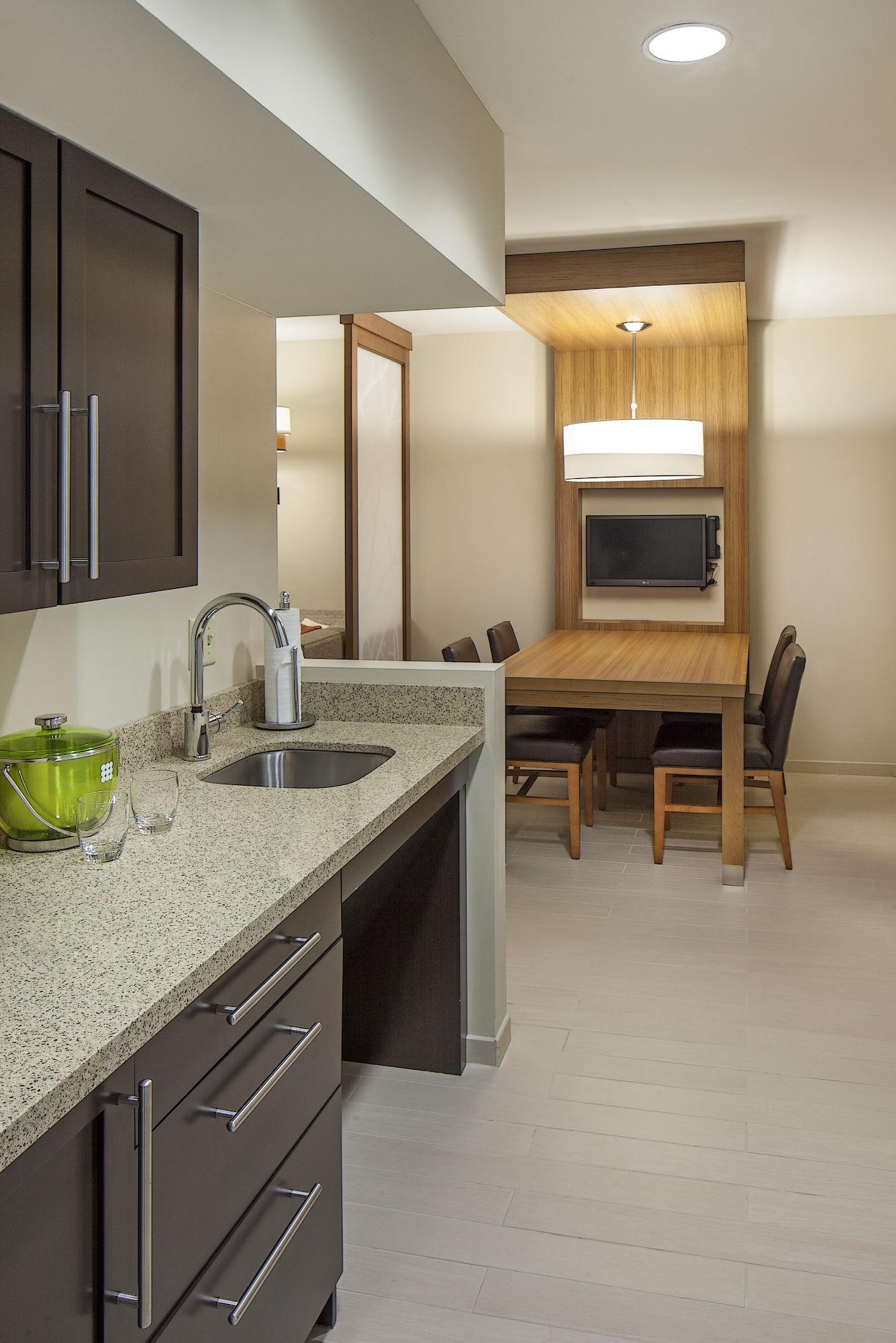 Hyatt Place Lincoln/Downtown-Haymarket Экстерьер фото