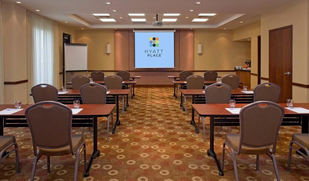 Hyatt Place Lincoln/Downtown-Haymarket Экстерьер фото